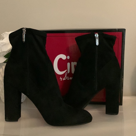 Circus by Sam Edelman Black Ankle Boots 10 - Picture 9 of 12